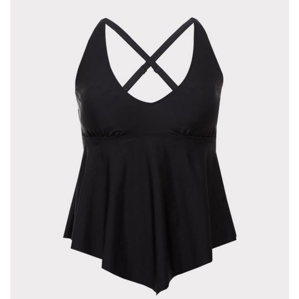 New! Torrid sz 2 WIRELESS V-NECK TANKINI Bathing Swim Suit Top‎ 2X